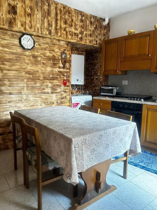 Casa Vacanze La Torre Malonno Dış mekan fotoğraf